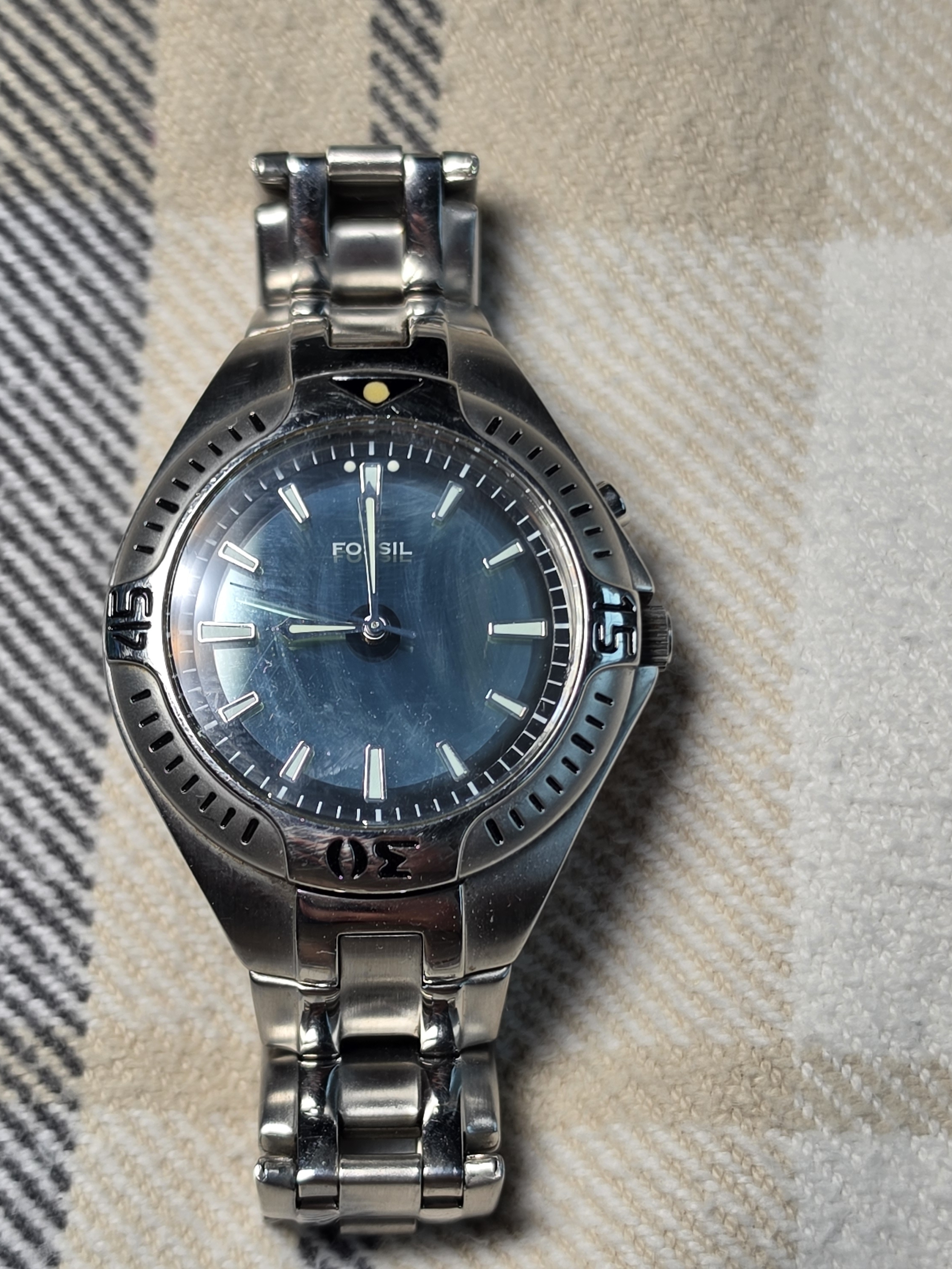Fossil Stainless Steel Blue Dial Watch Fossil Stainless Steel Blue Dial Watch